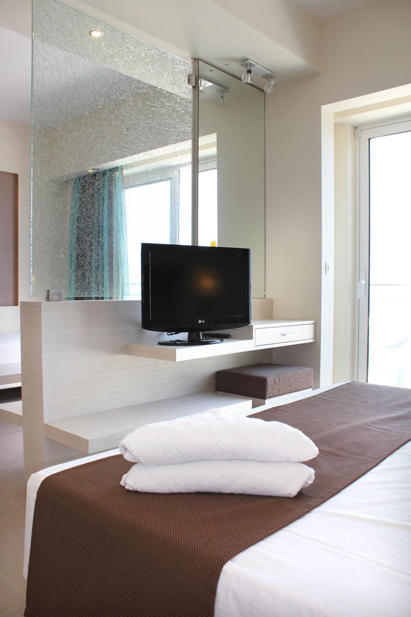 Sea Melody Beach Hotel Apartments Ialysos  Exteriér fotografie