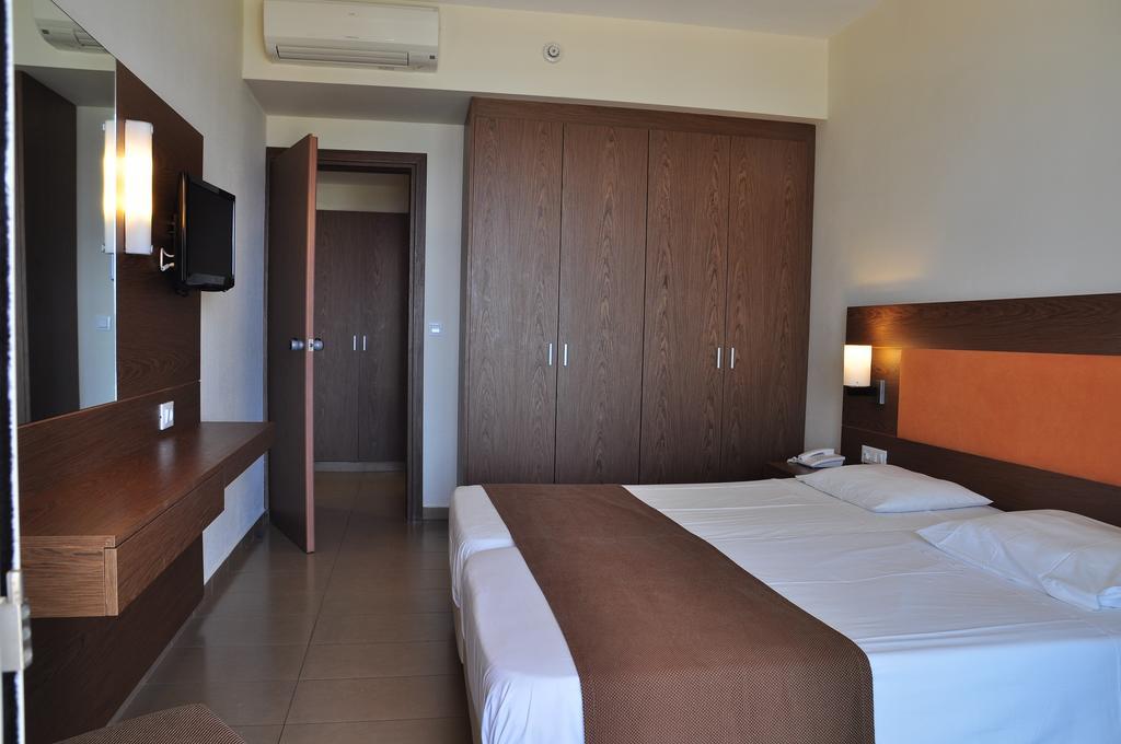 Sea Melody Beach Hotel Apartments Ialysos  Pokoj fotografie